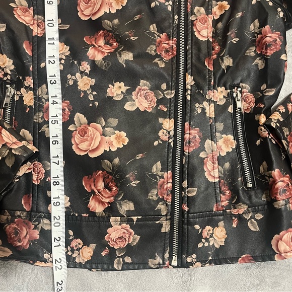 BB Dakota Black Pink Floral Rose Soft Leather Moto Jacket - Picture 13 of 13